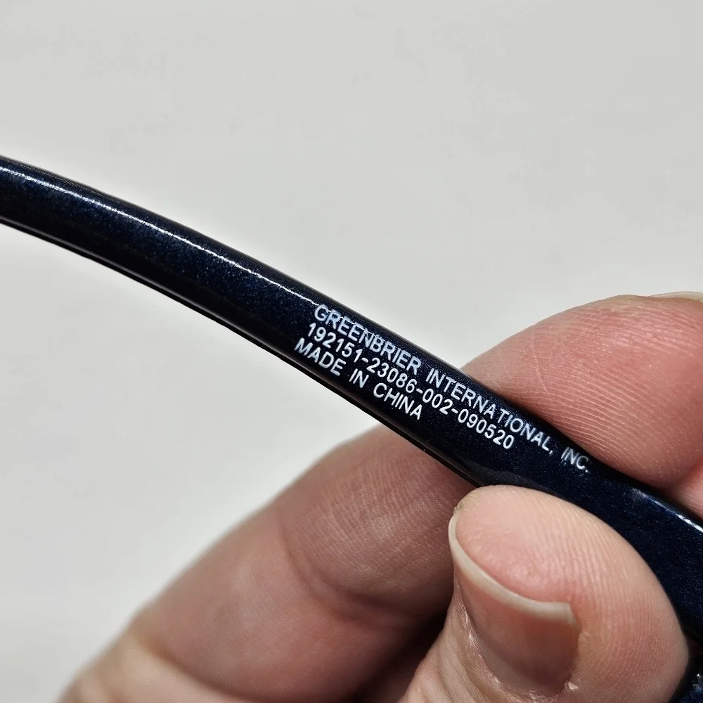 Greenbrier International blue kids sunglasses